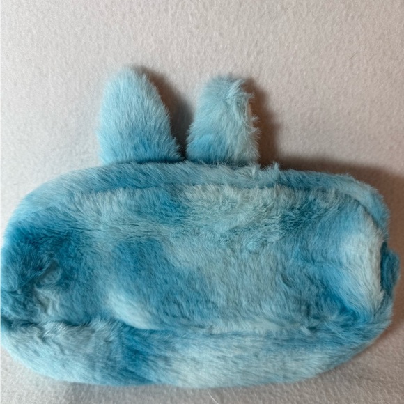 Inspired LaBuBu Zip Pouch. - Picture 9 of 9